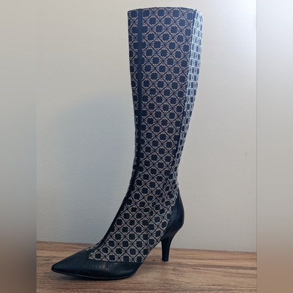 Armani Vintage Boots Size 37 - Picture 1 of 14